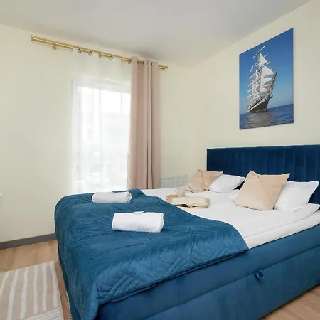 Starowiejska With Balcony & Parking Next To Arena Stadium By Renters