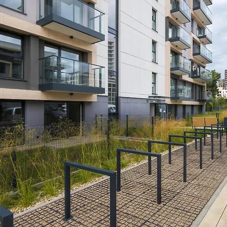 Apartament Starowiejska With Balcony & Parking Next To Arena Stadium By Renters Gdańsk