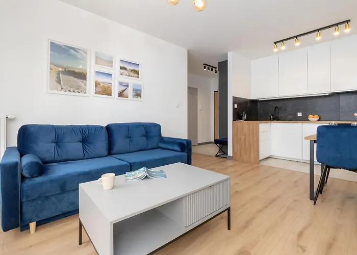 Starowiejska With Balcony & Parking Next To Arena Stadium By Renters Gdańsk