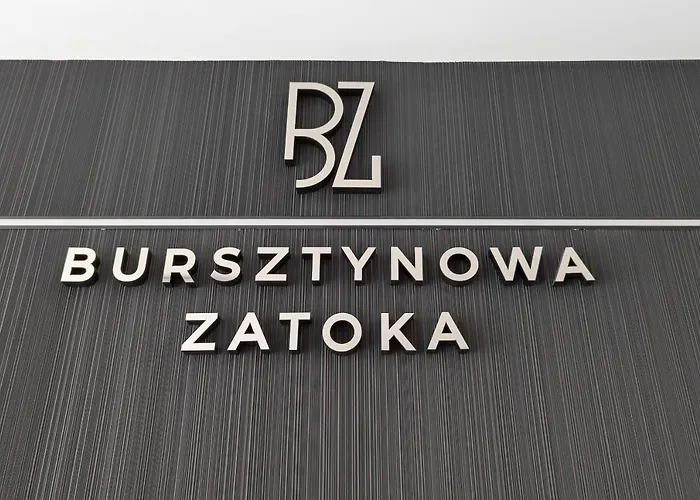 Starowiejska With Balcony & Parking Next To Arena Stadium By Renters Apartamento